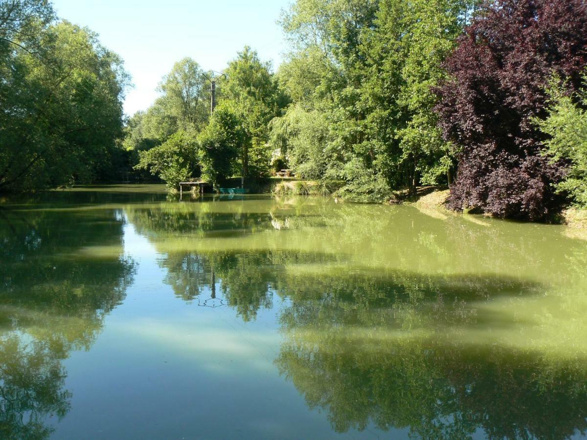 La Maison De L'Etang Sampigny Exterior foto