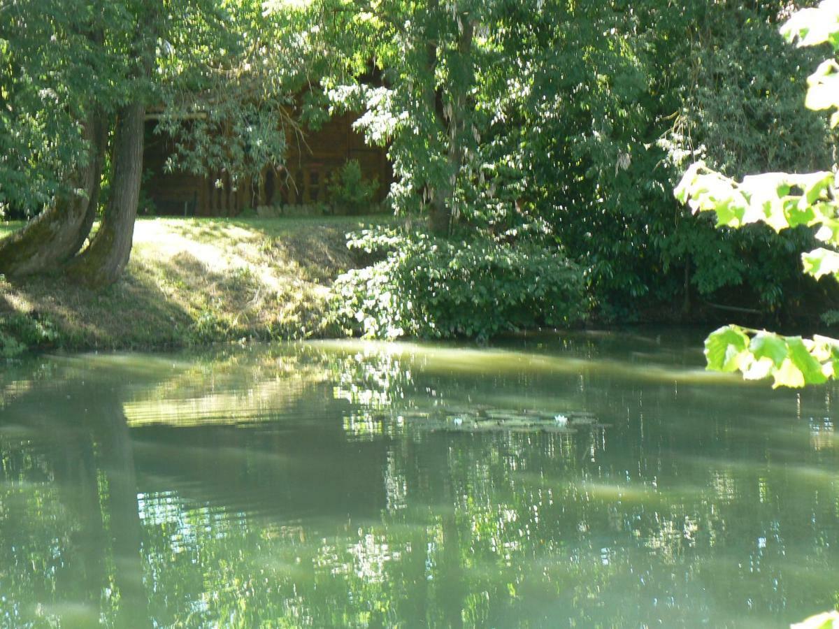 La Maison De L'Etang Sampigny Exterior foto